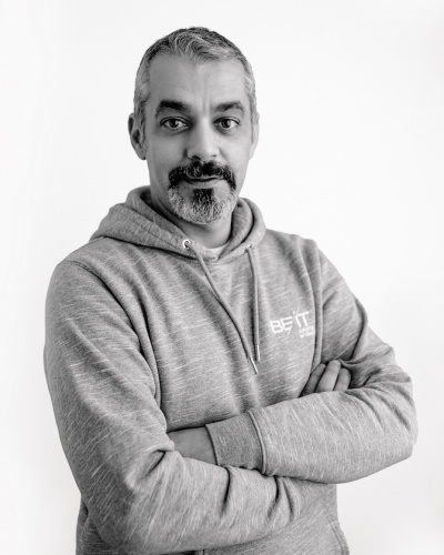 Pedro main