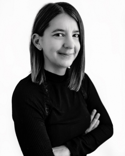 Sandra main